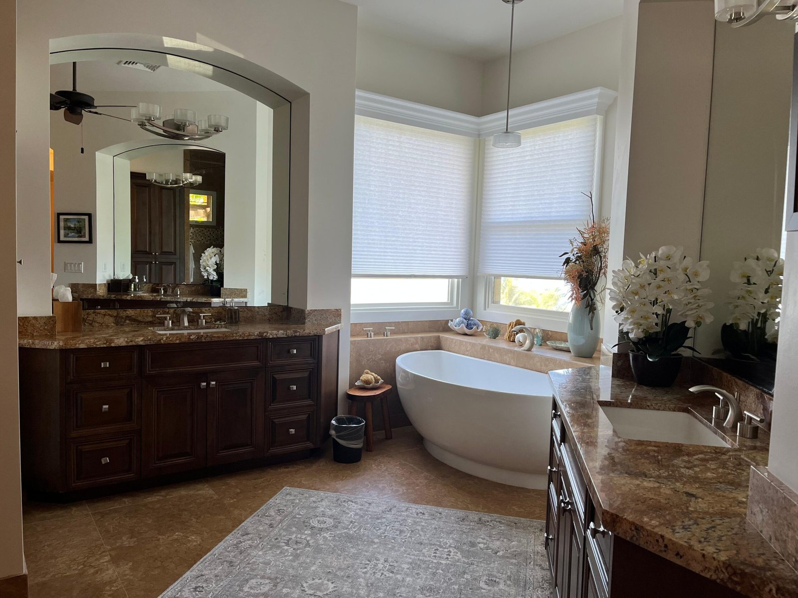 b3e07e2c-ffbe-4fc7-964b-4ccc4526504f